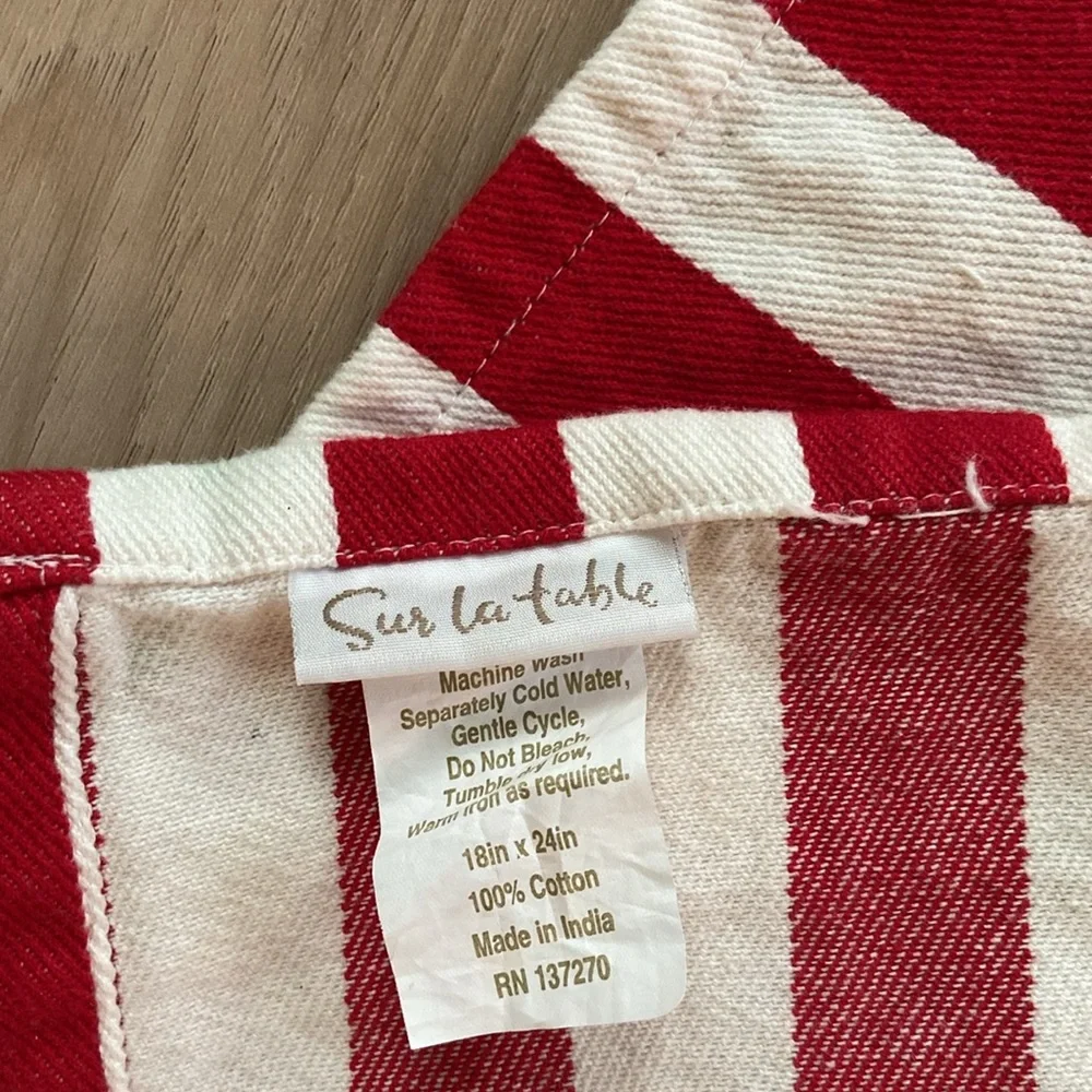 Sur La Table childrens flag apron